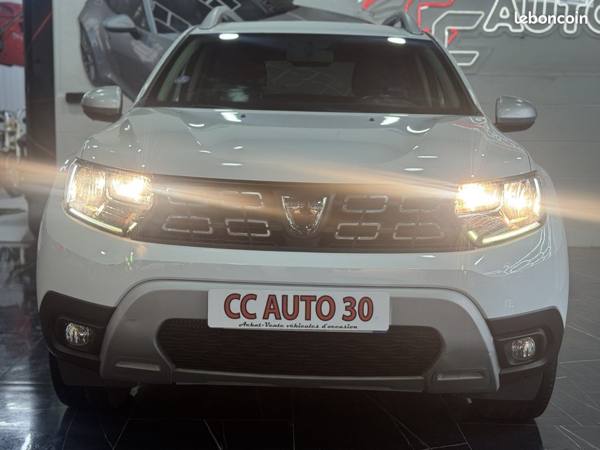 Dacia Duster 1.0 ECO-G 100ch Essentiel 4x2 photo 2
