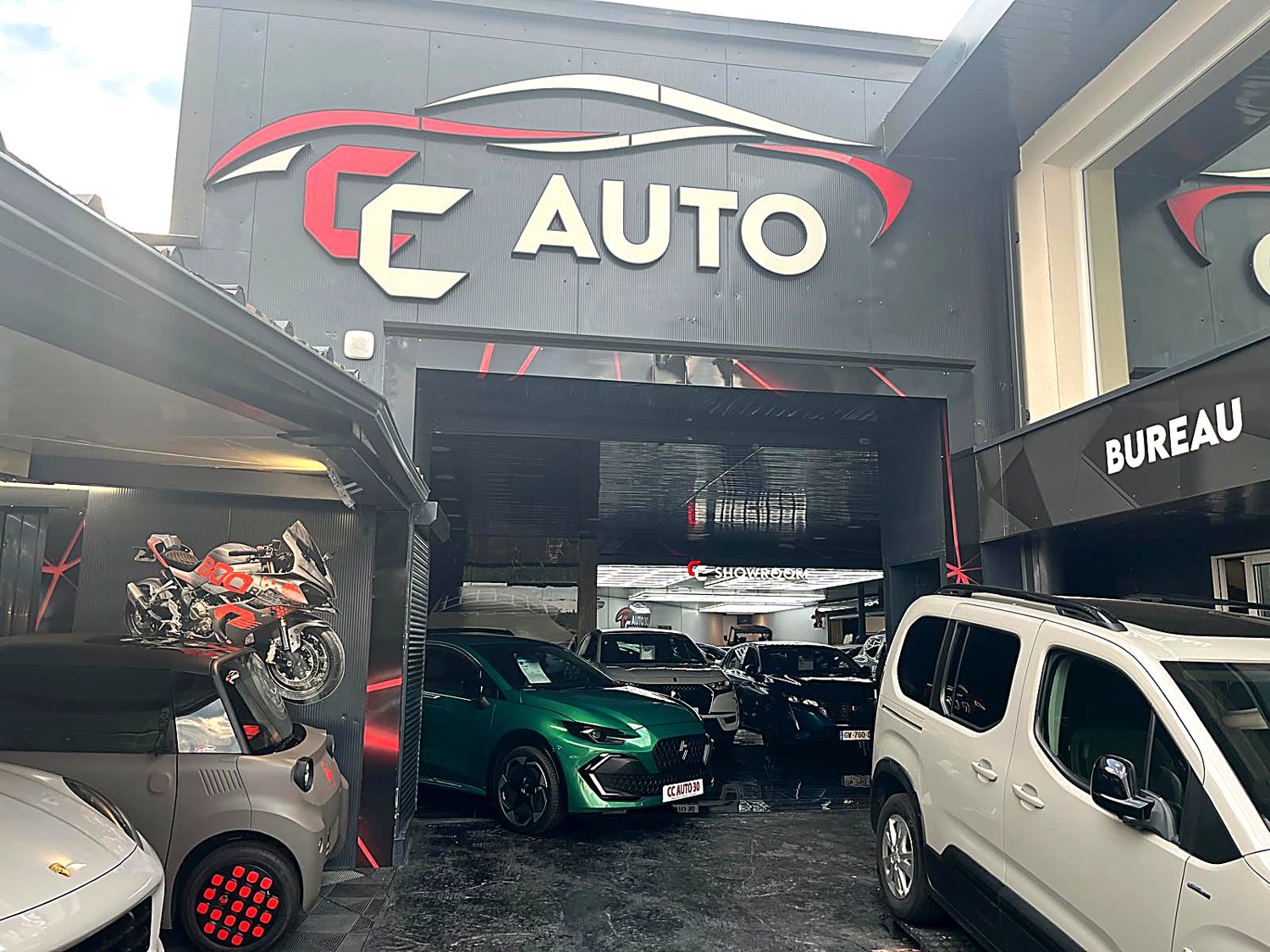 Showroom CC AUTO 30